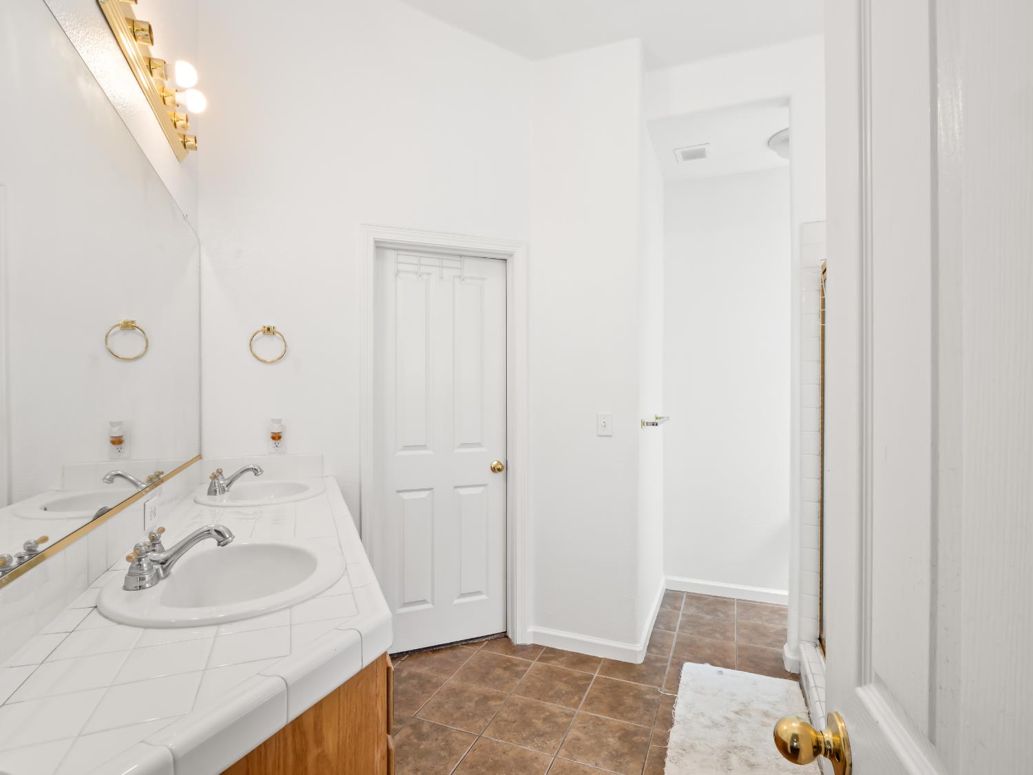 6249 W Dovewood Lane
