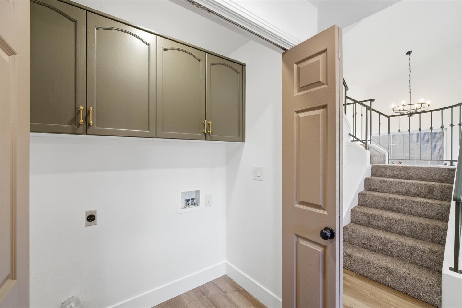 364 E Marwood Lane