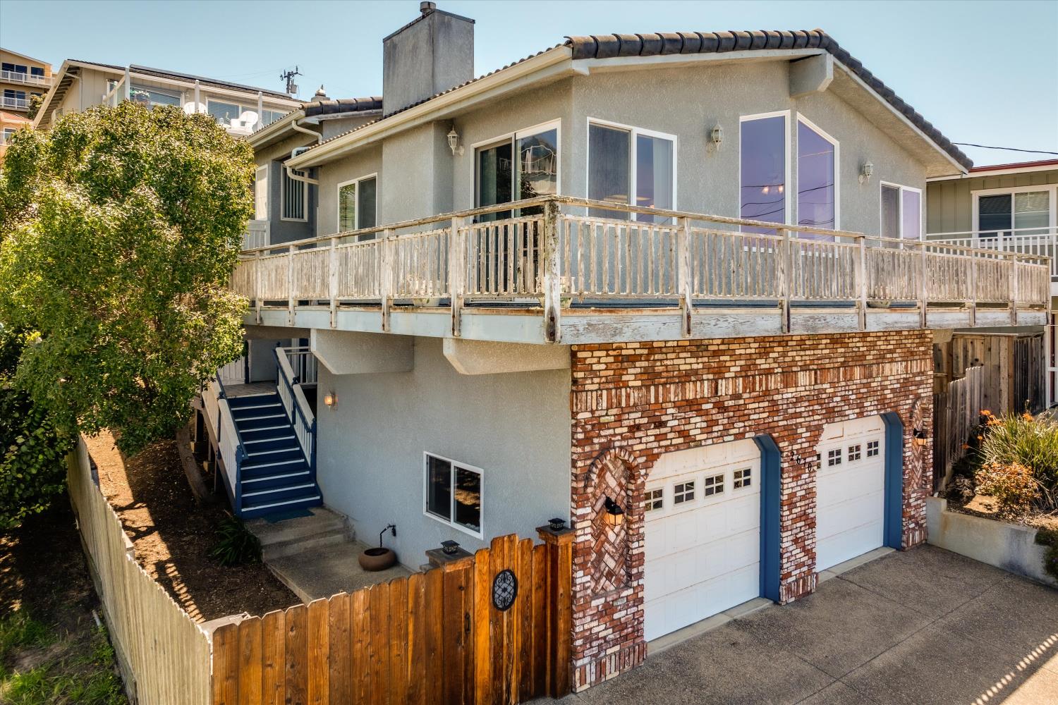 2670 Koa Avenue