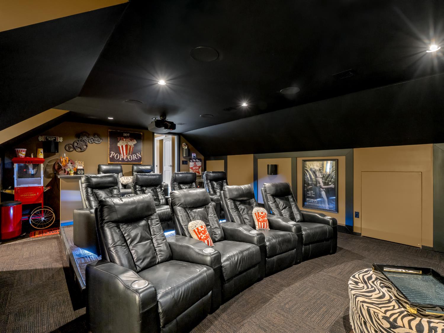 17113 Mark Road