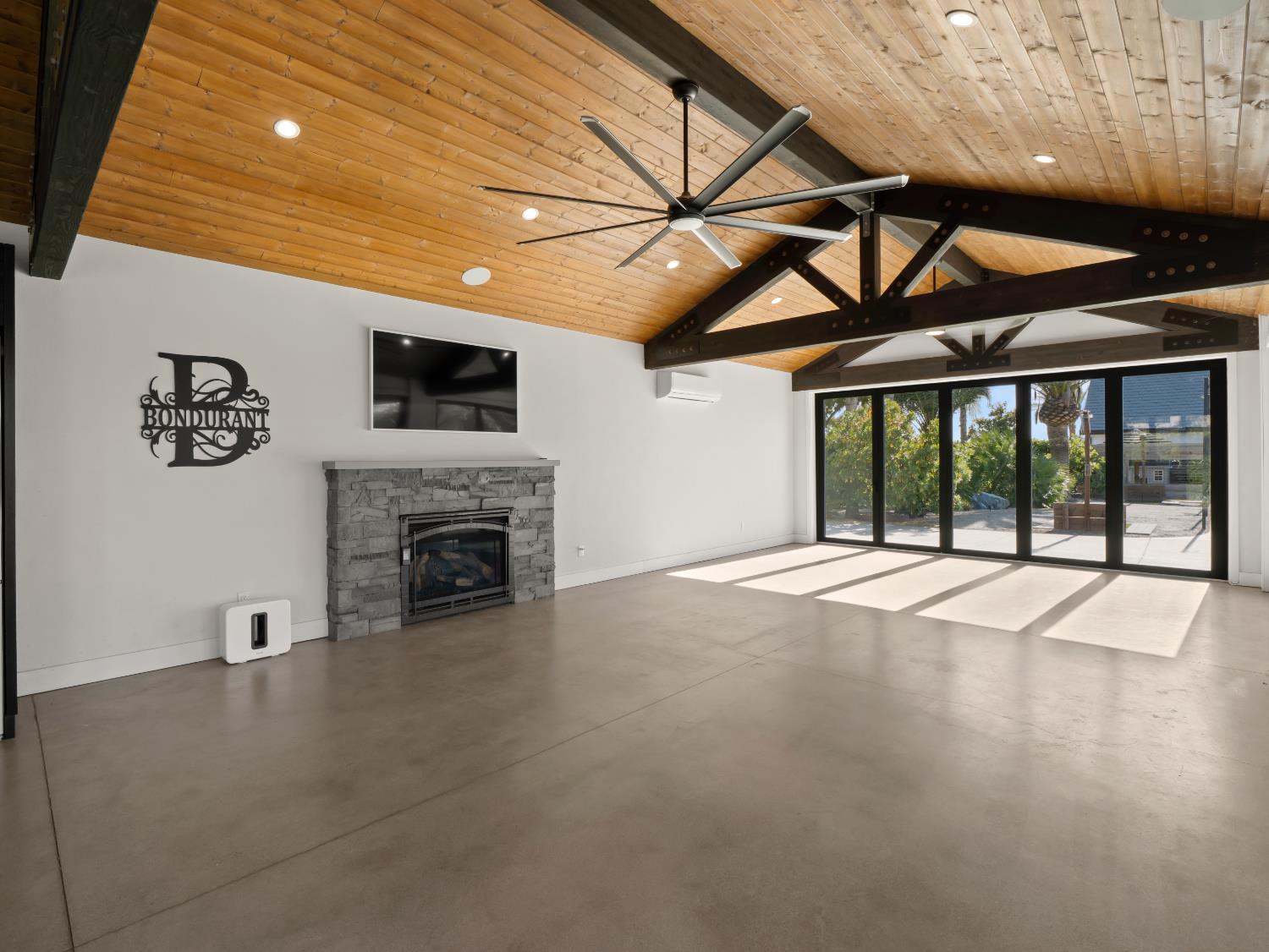 17113 Mark Road