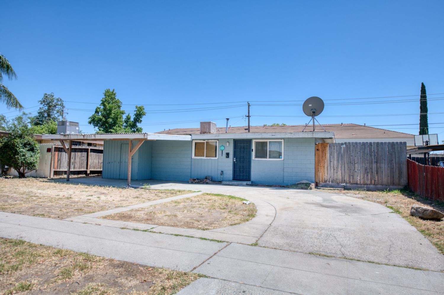 2326 E Hampton Way