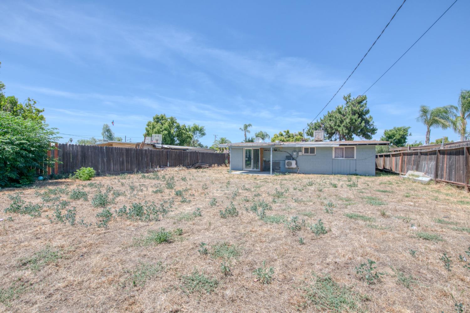 2326 E Hampton Way
