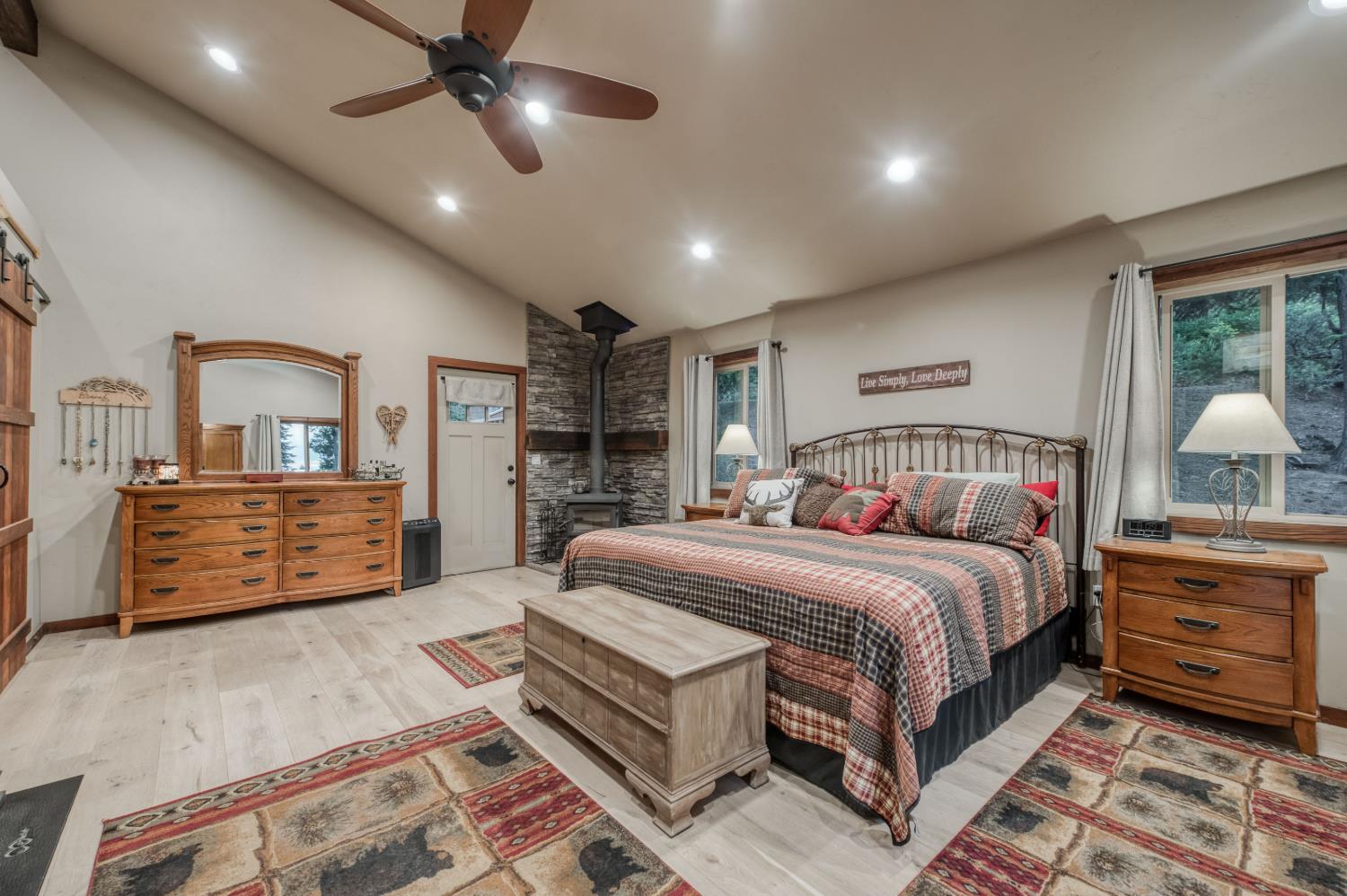 39873 Little Shuteye Ln