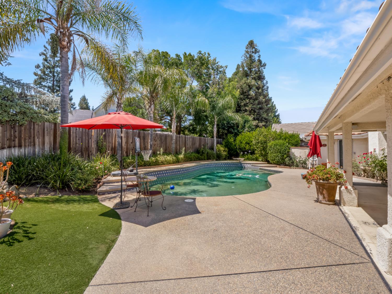 9377 N Saint Martin Drive