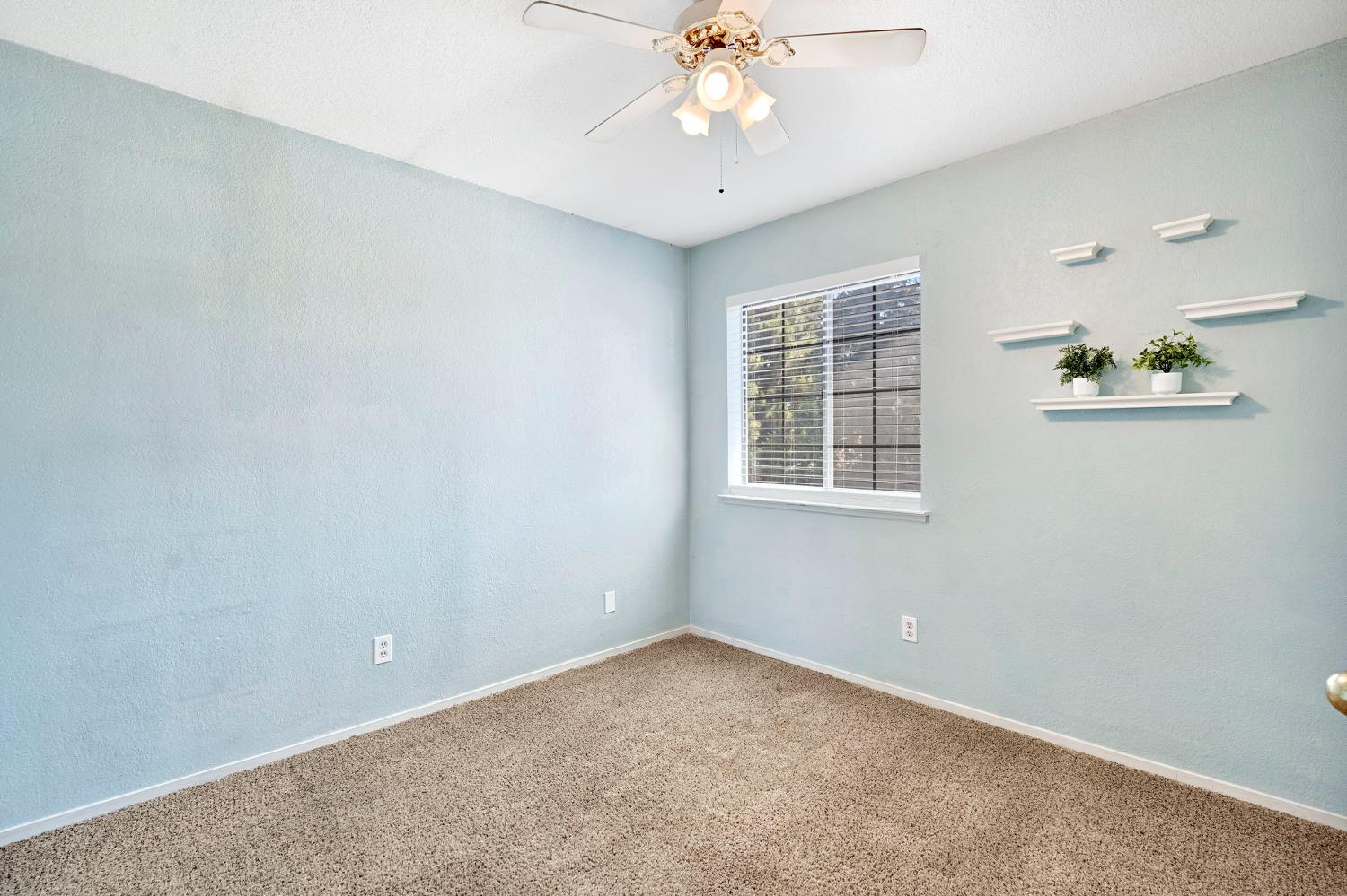 467 E Alluvial Avenue # 104
