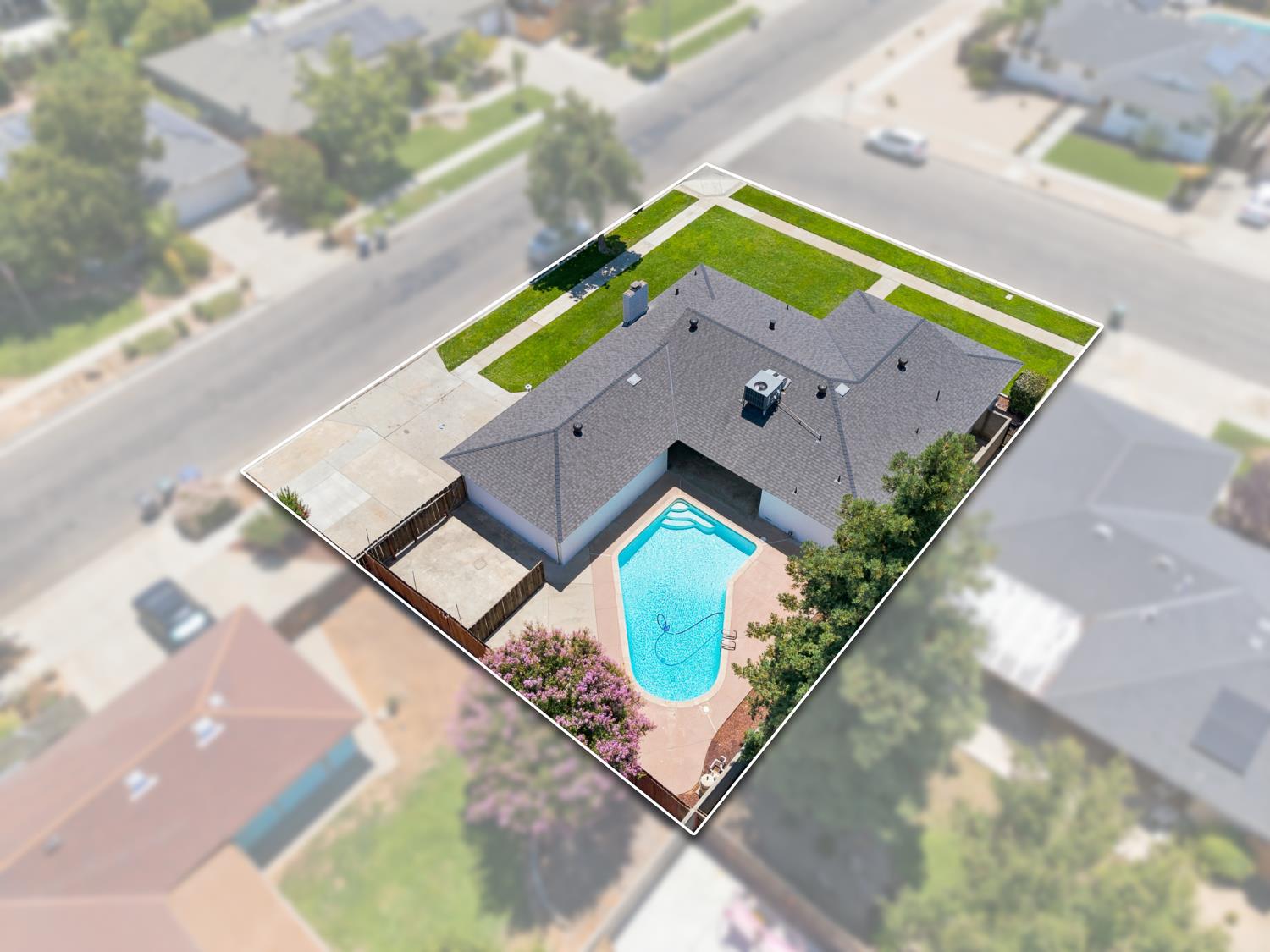 1568 E Calimyrna Avenue