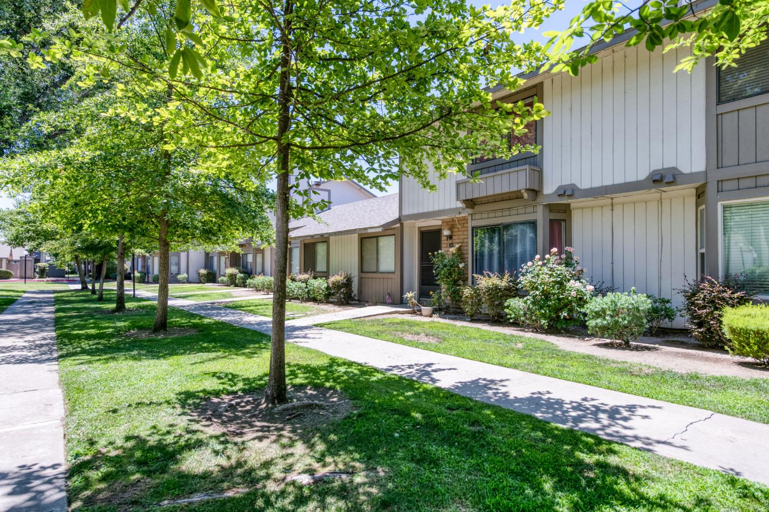4757 N Woodrow Avenue # 143