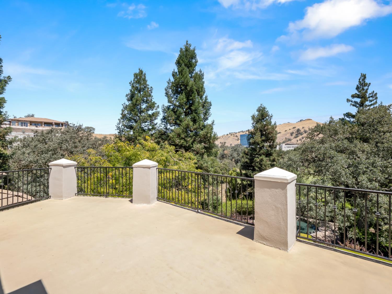 21998 Brighton Crest Drive