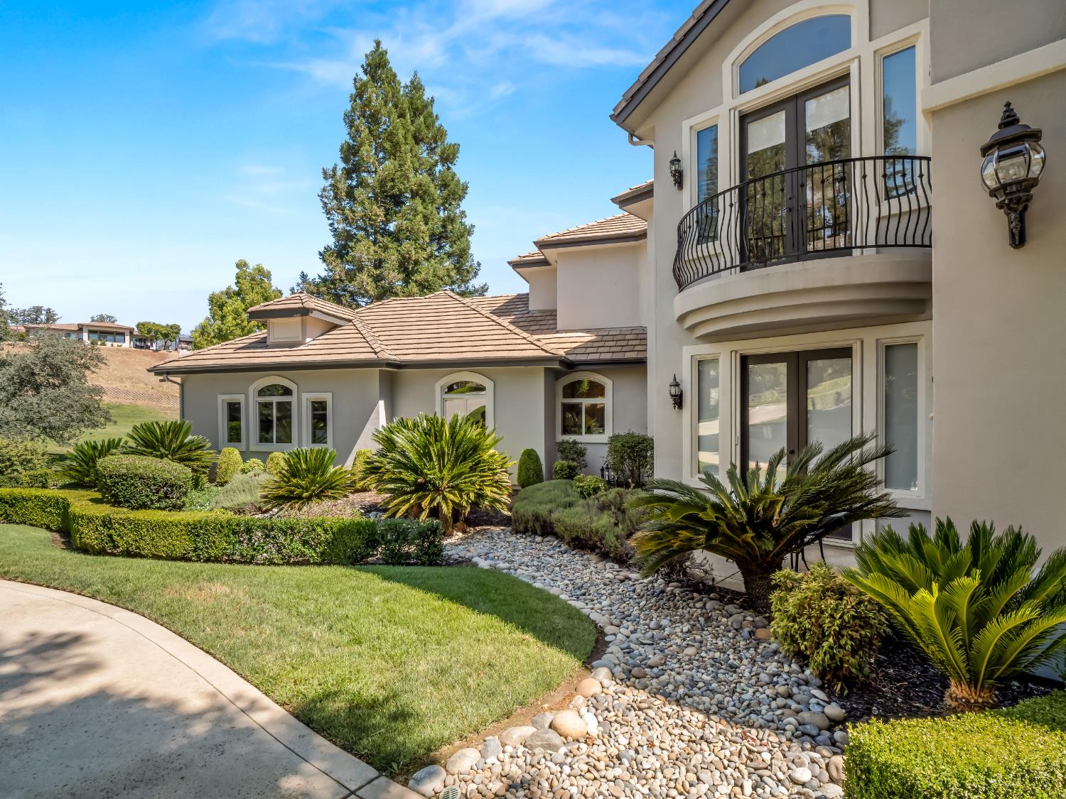 21998 Brighton Crest Drive