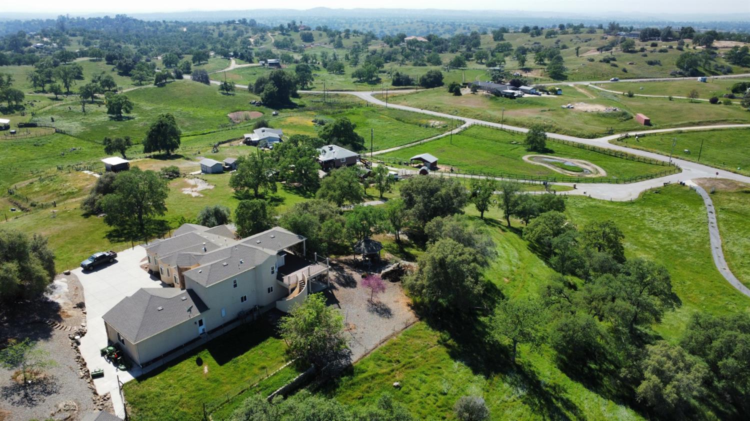 33099 Road 800