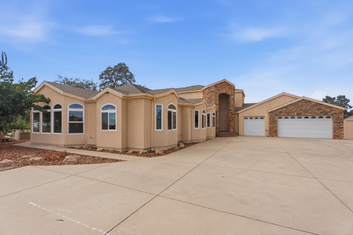 33099 Road 800