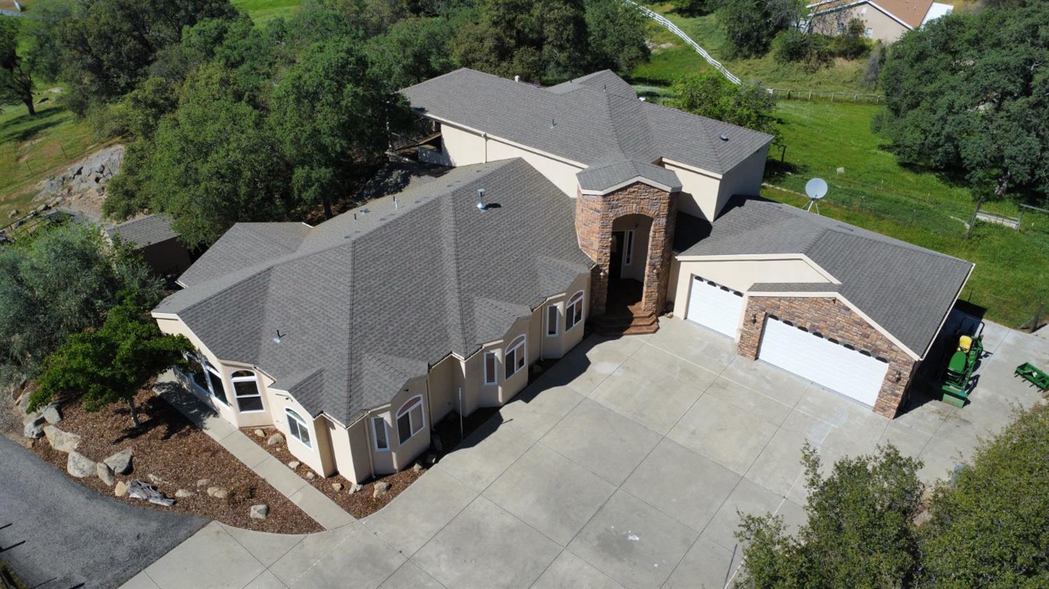 33099 Road 800