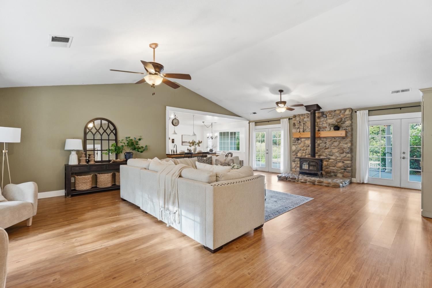 33515 River Knolls Lane