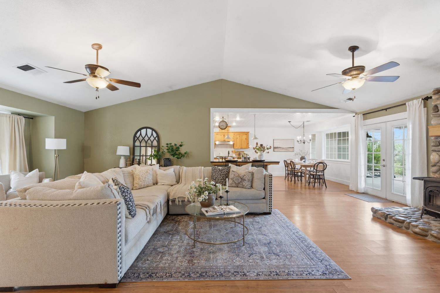 33515 River Knolls Lane