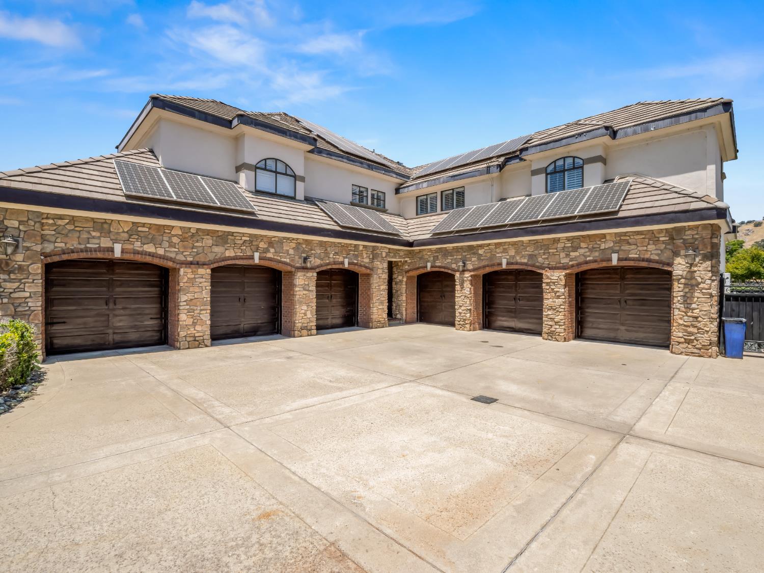 21700 Westmere Lane