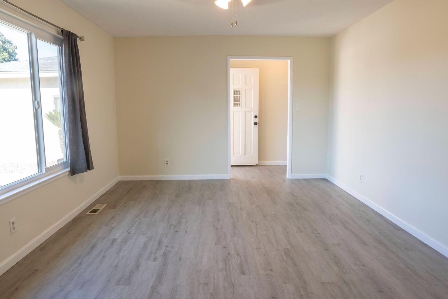 663 E Sample Avenue