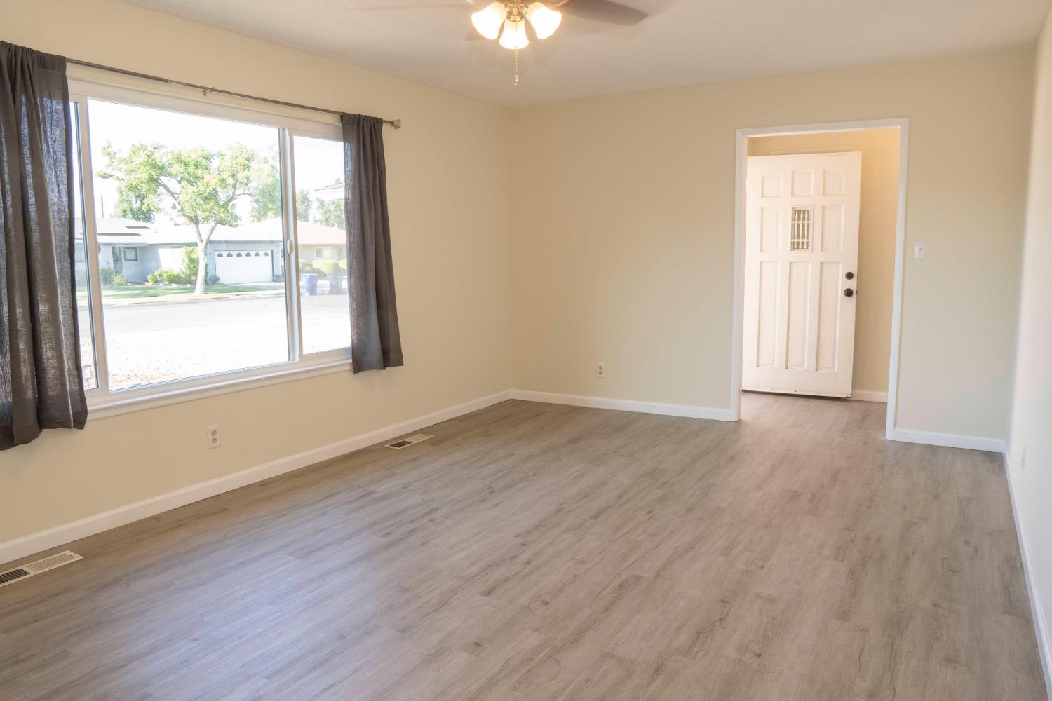 663 E Sample Avenue