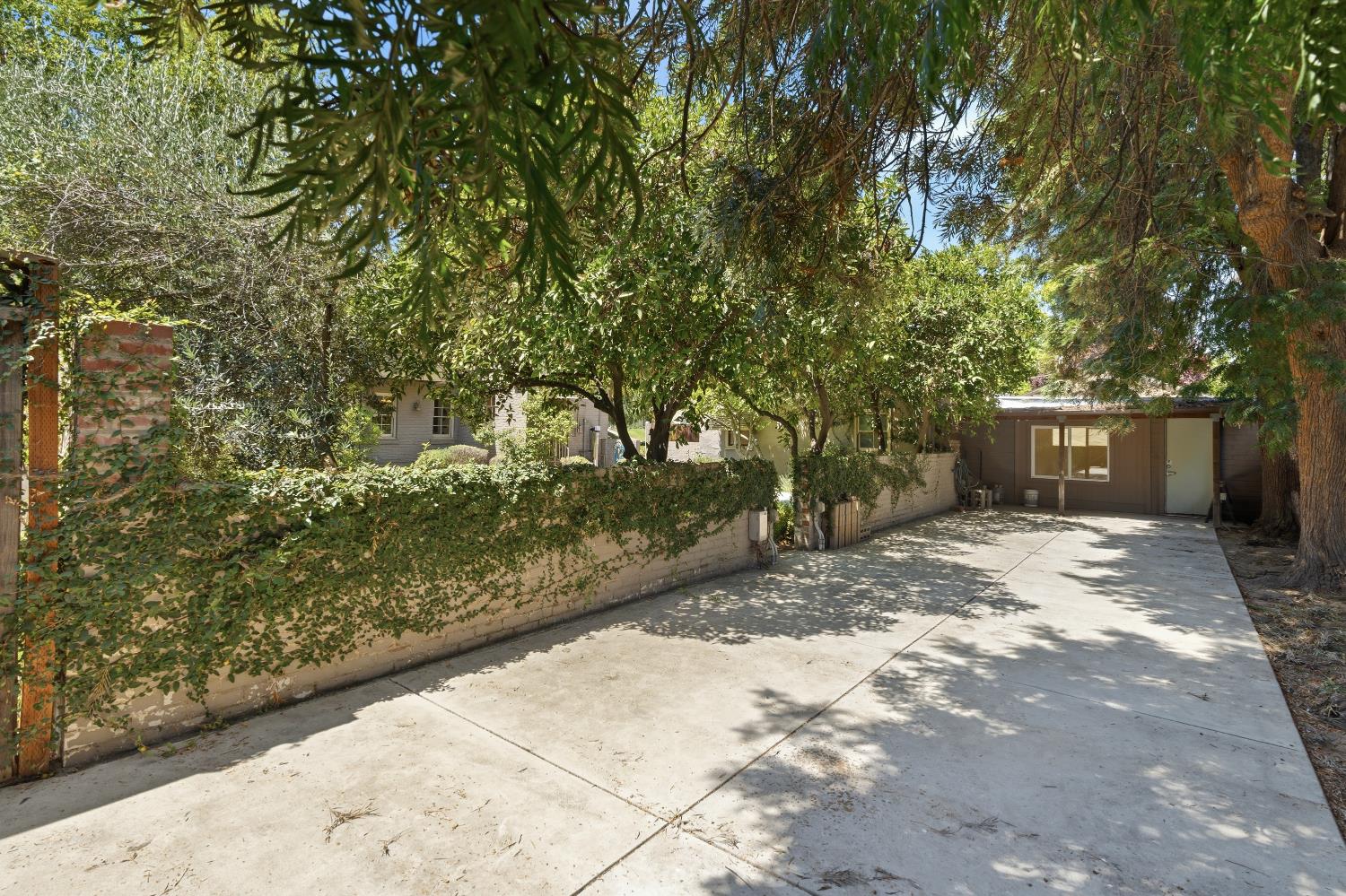 445 E Princeton Avenue