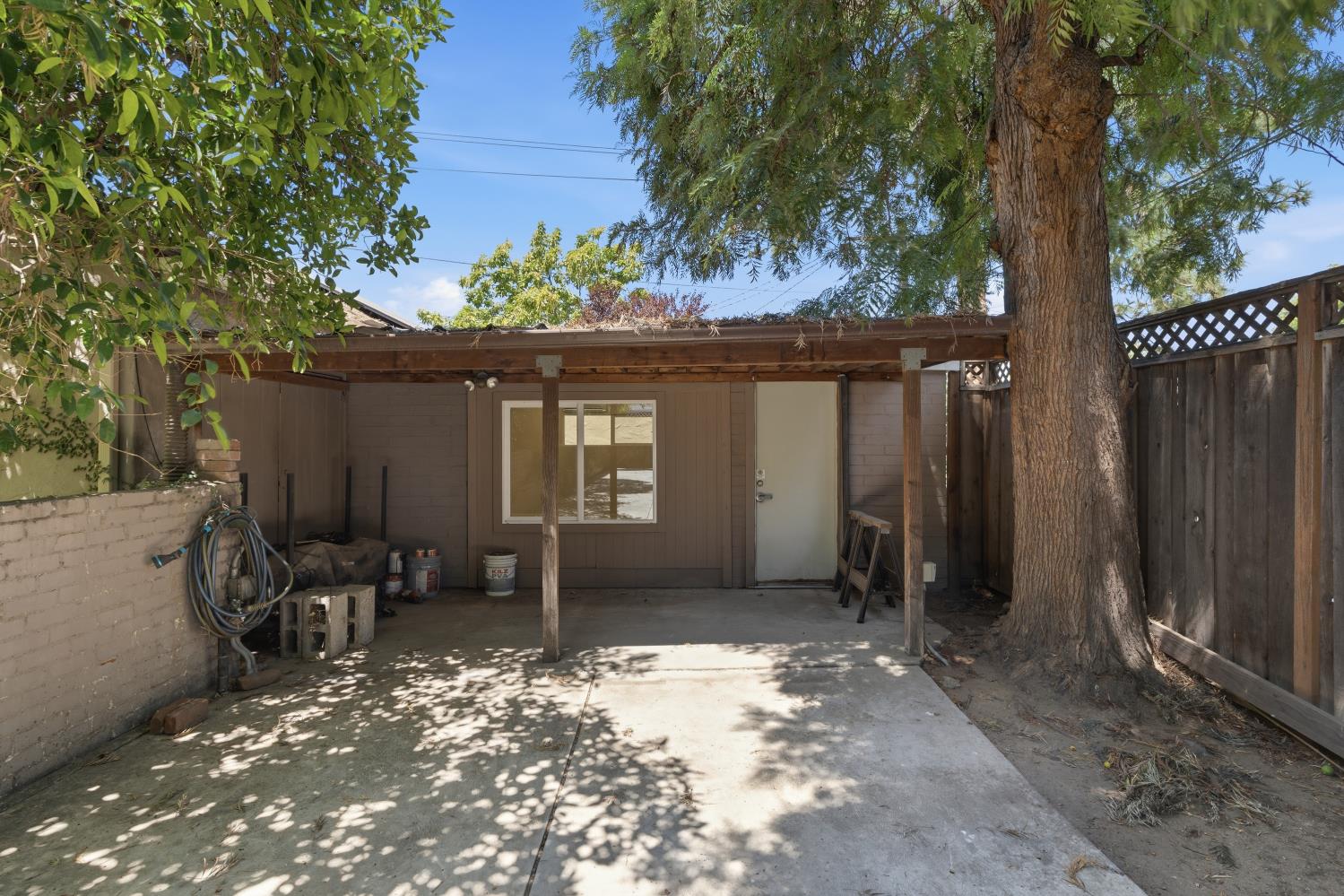445 E Princeton Avenue