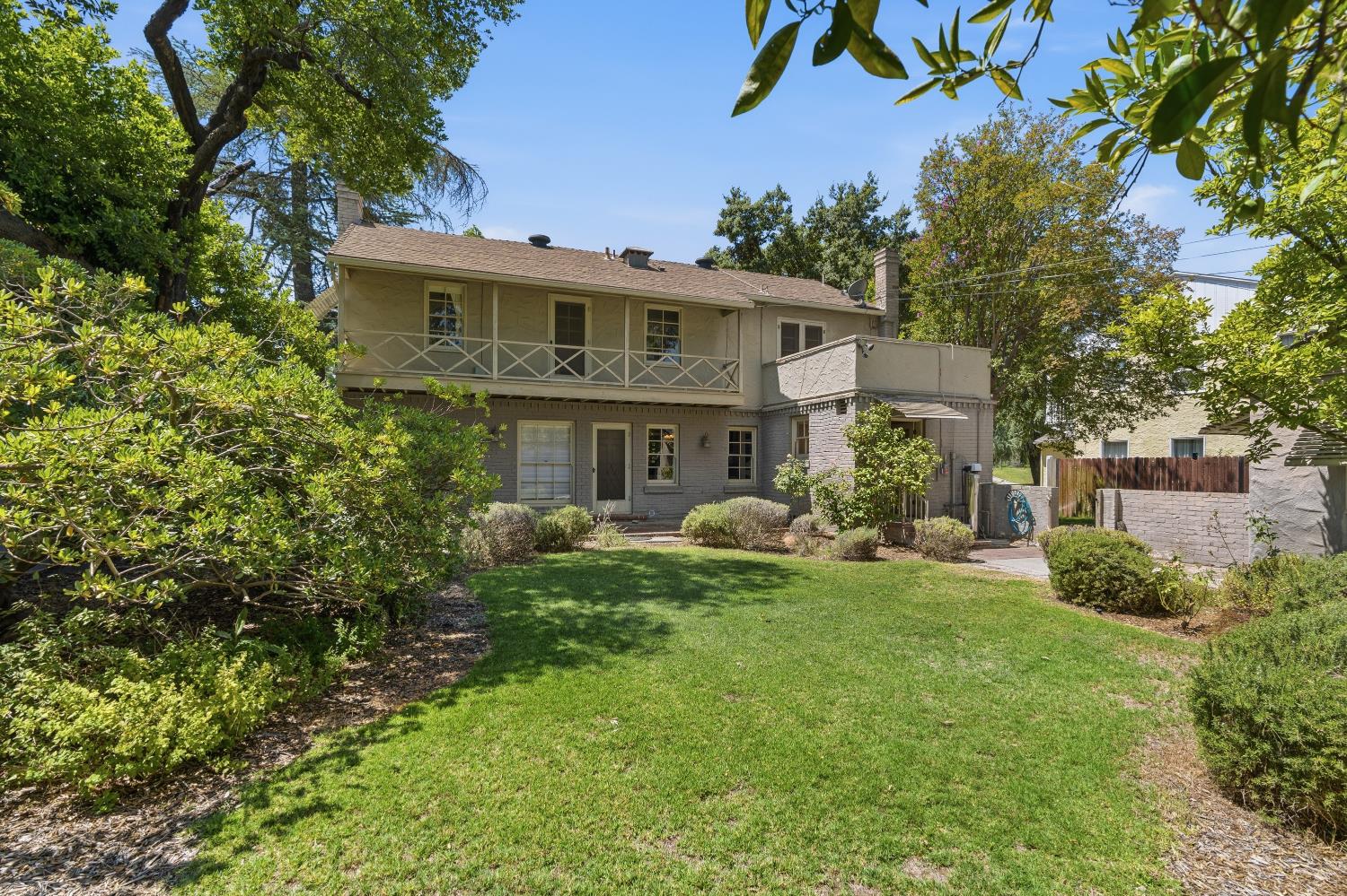 445 E Princeton Avenue