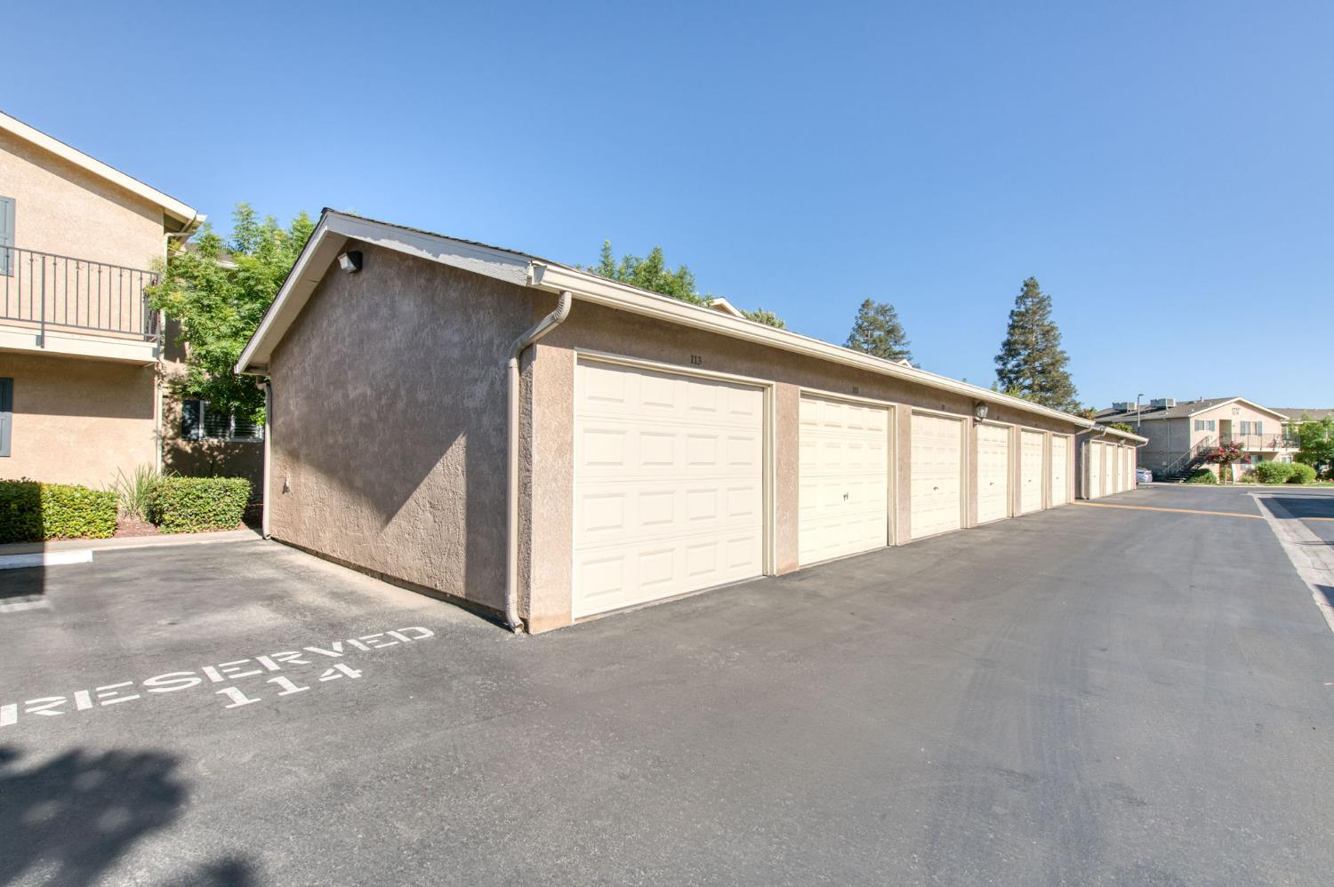 3703 W Bullard Avenue # 113