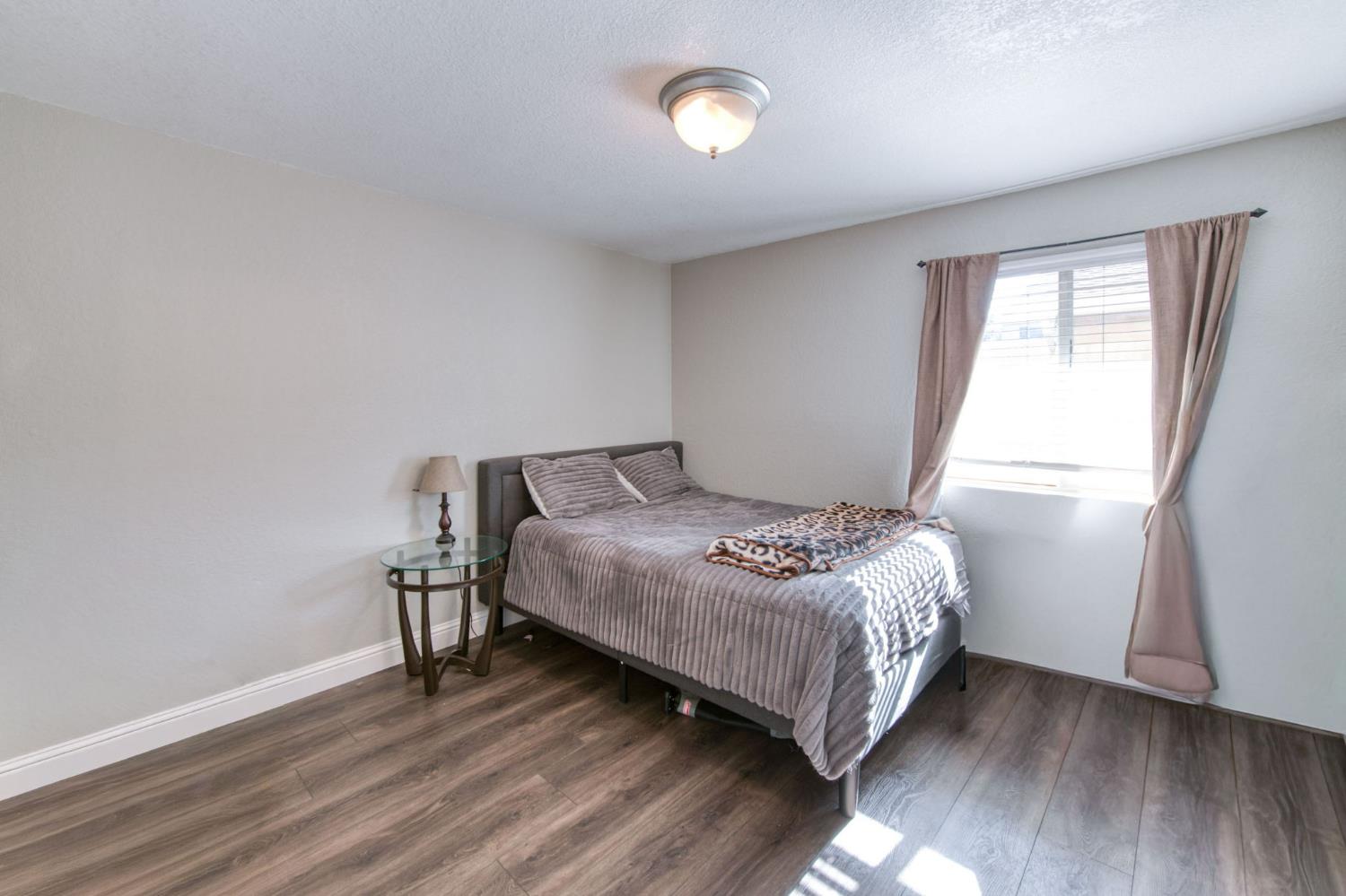 3703 W Bullard Avenue # 113