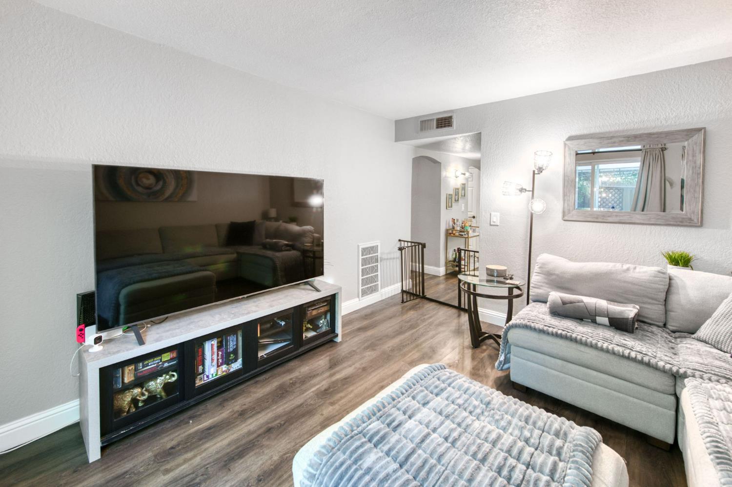3703 W Bullard Avenue # 113