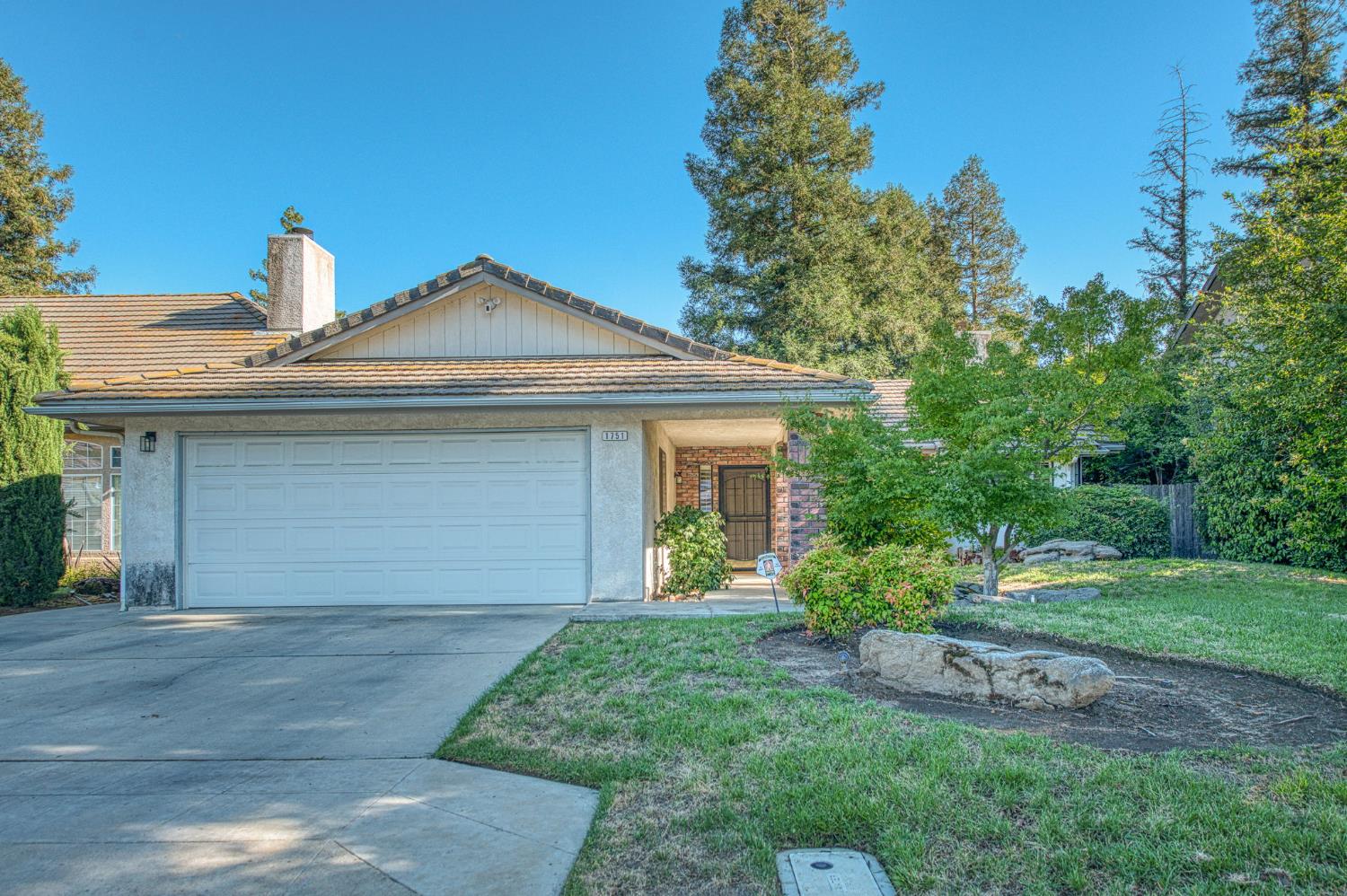 1751 E Brandon Lane