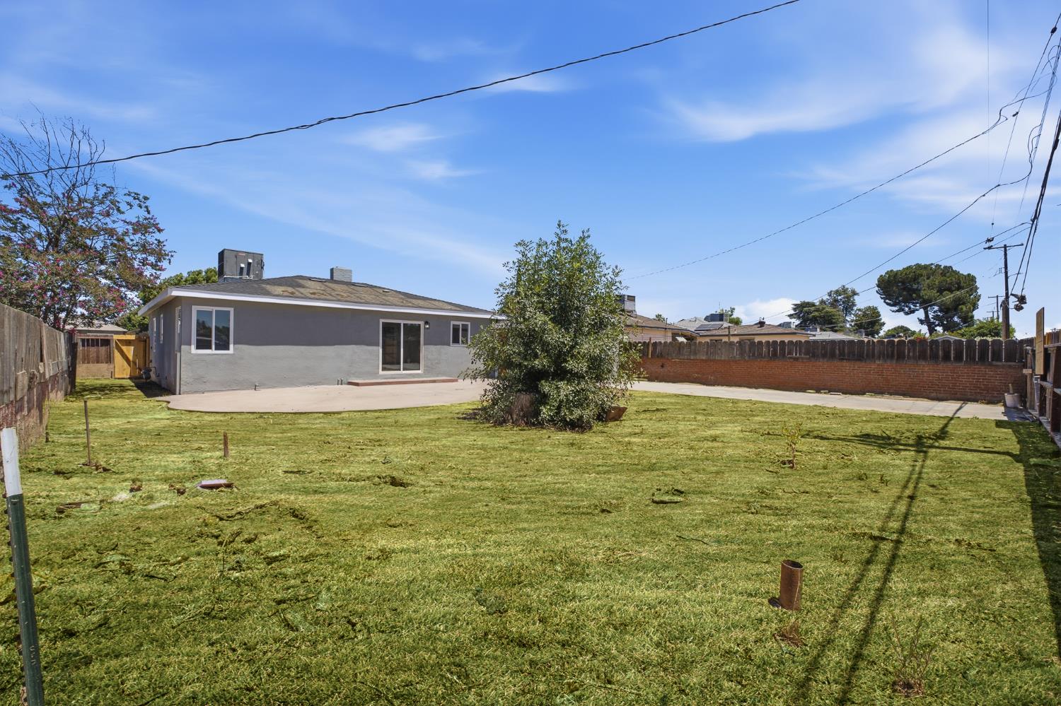 1373 N Esther Way