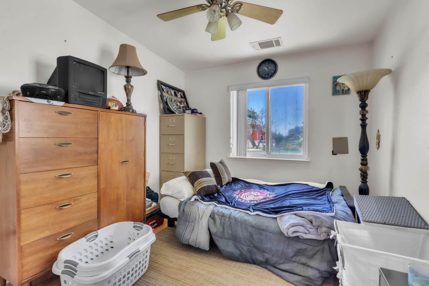 8043 Sunset Drive