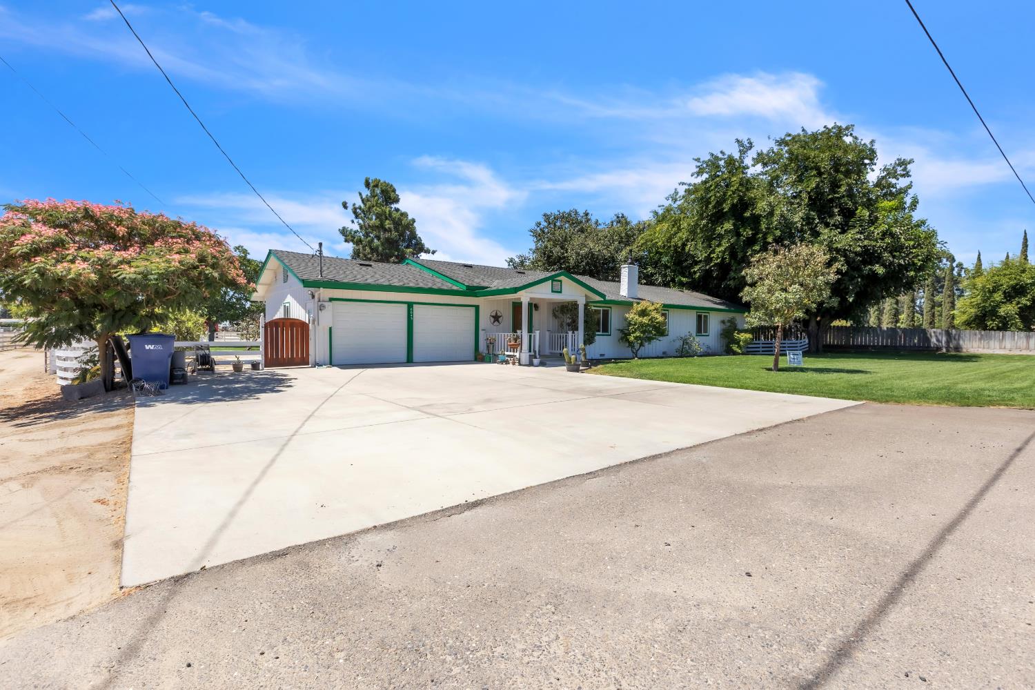 8043 Sunset Drive