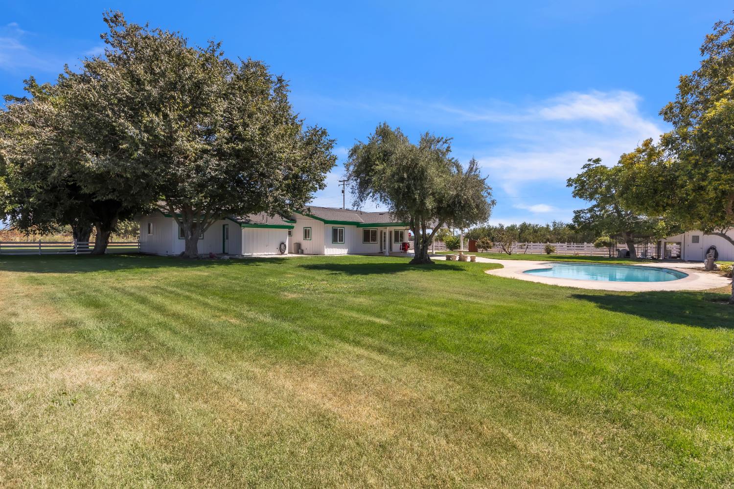 8043 Sunset Drive