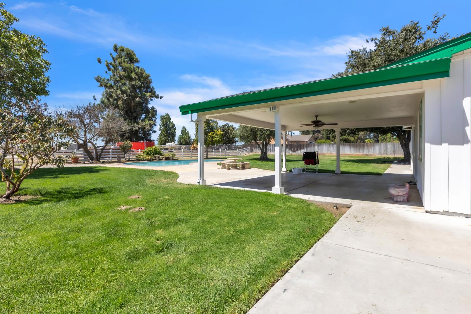 8043 Sunset Drive