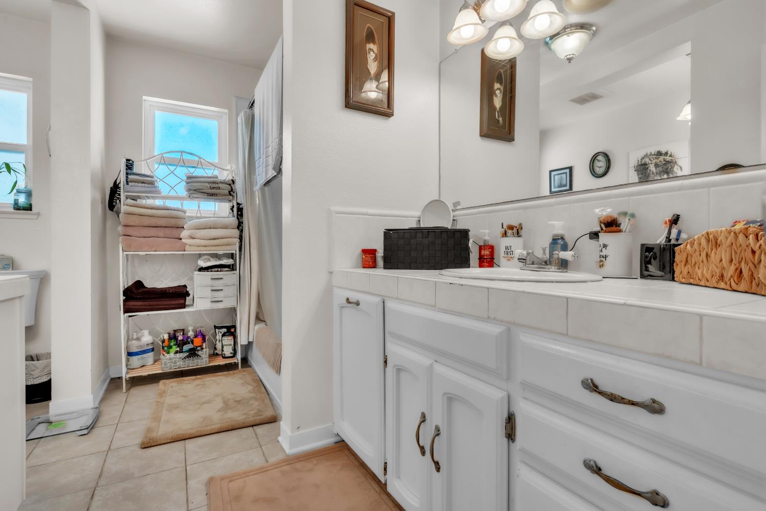 8043 Sunset Drive