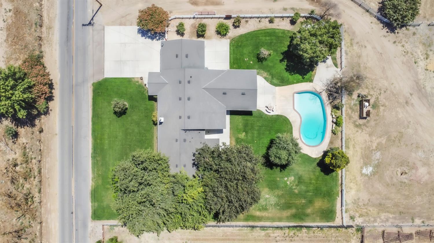 8043 Sunset Drive