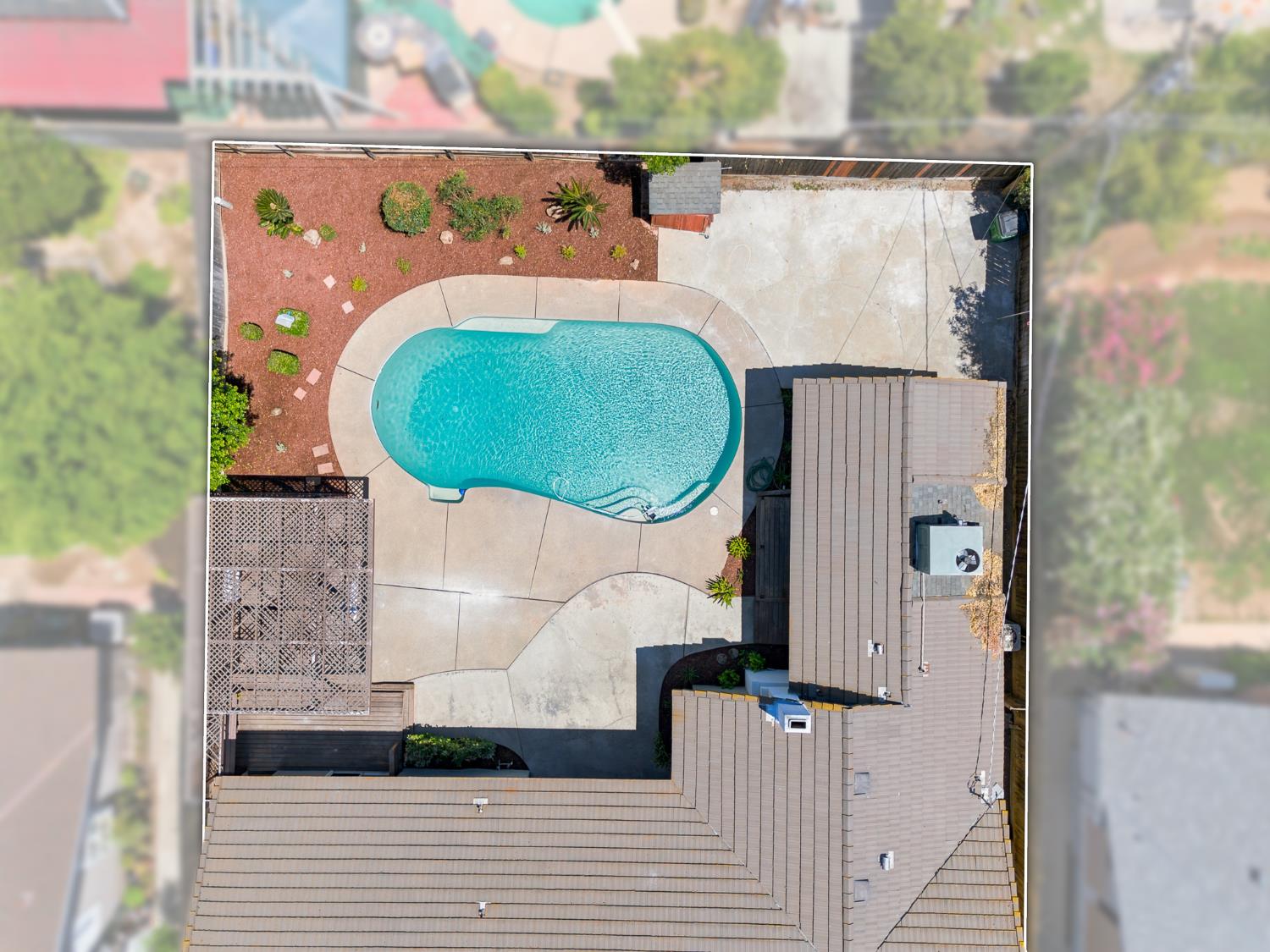 744 W Palo Alto Avenue