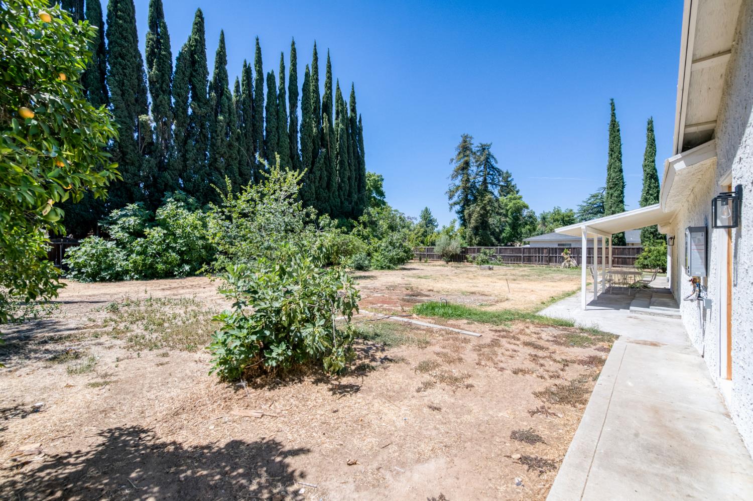 1285 W Stuart Avenue