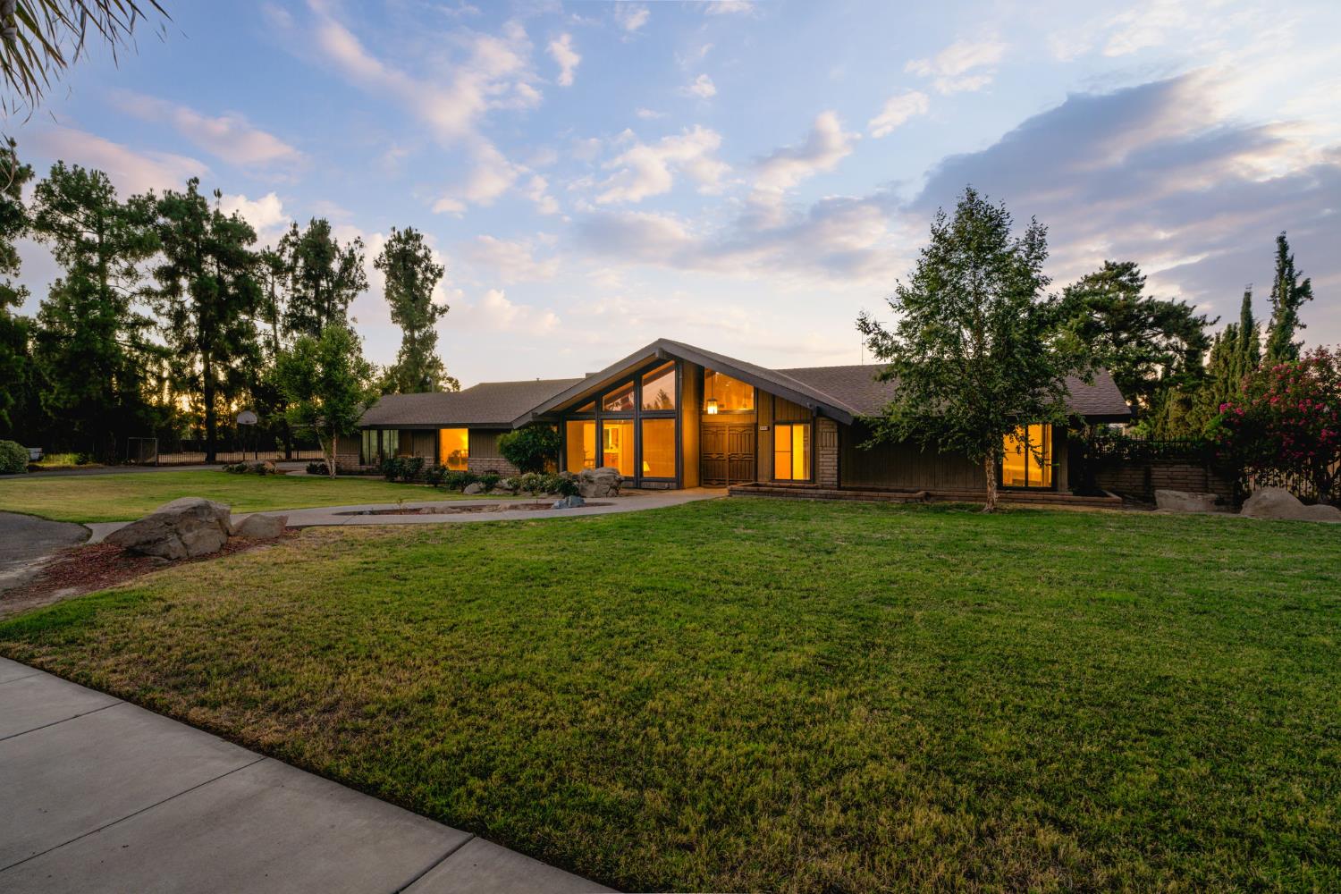14410 W Kearney Boulevard