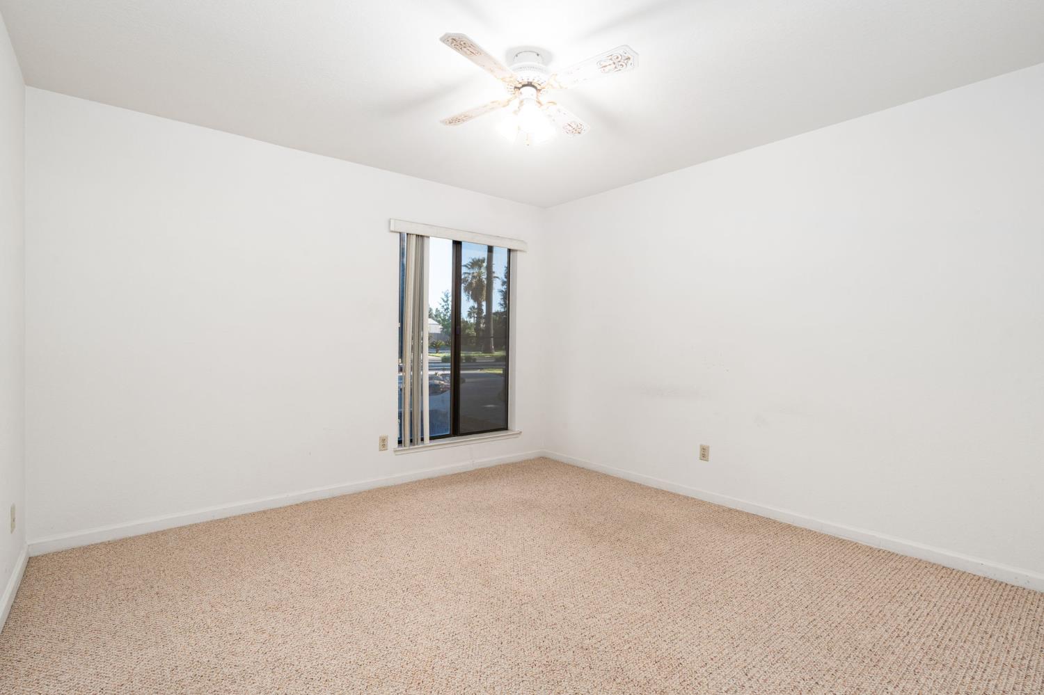 14410 W Kearney Boulevard