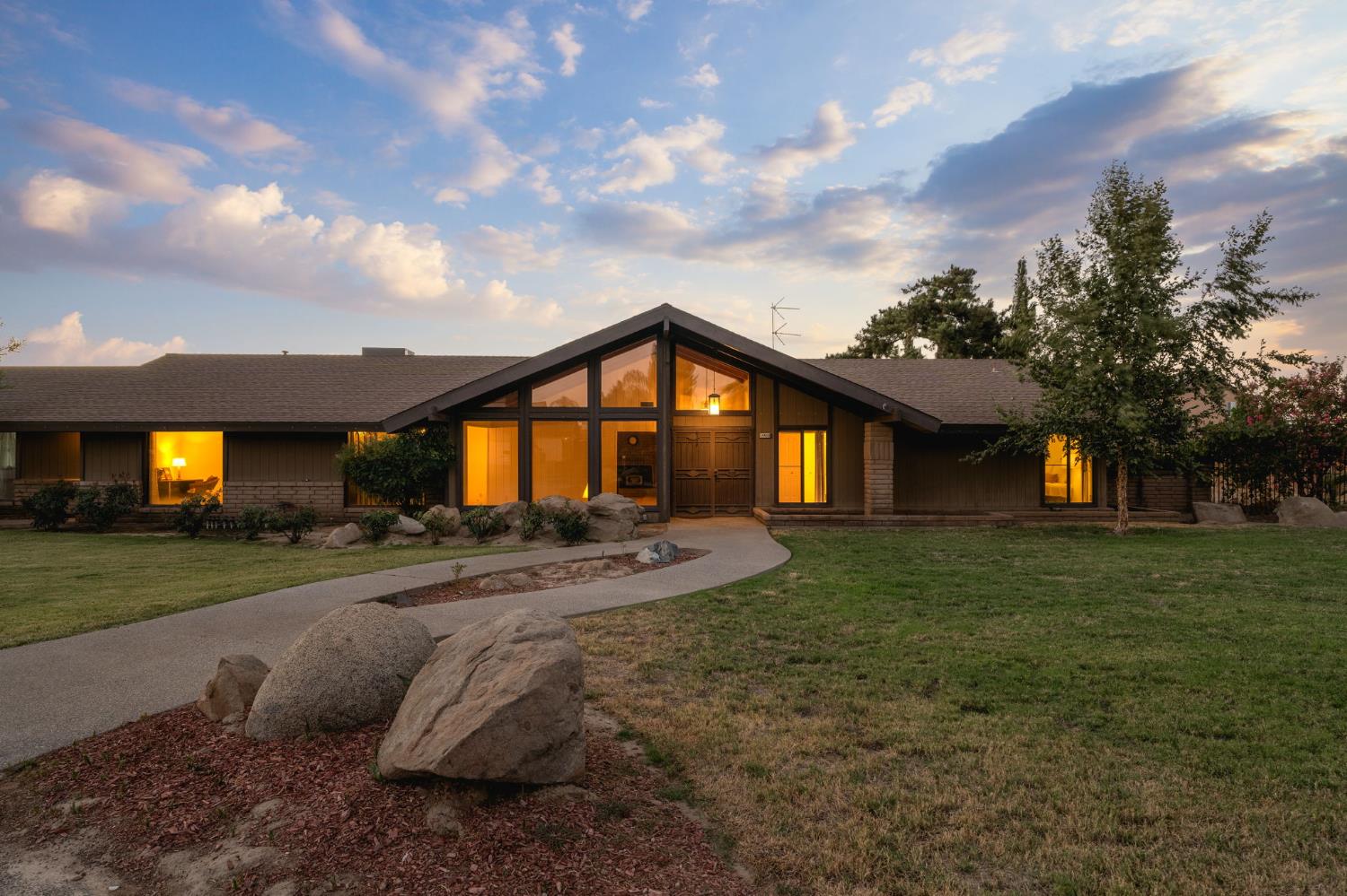 14410 W Kearney Boulevard