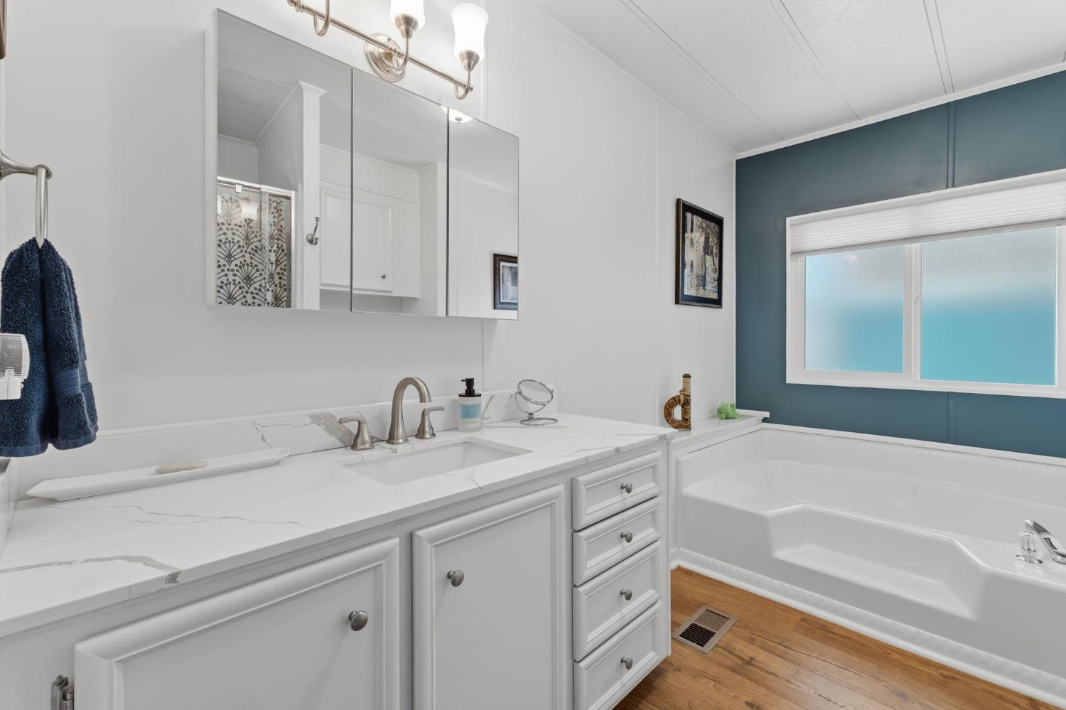 1701 Dinuba Avenue # 30