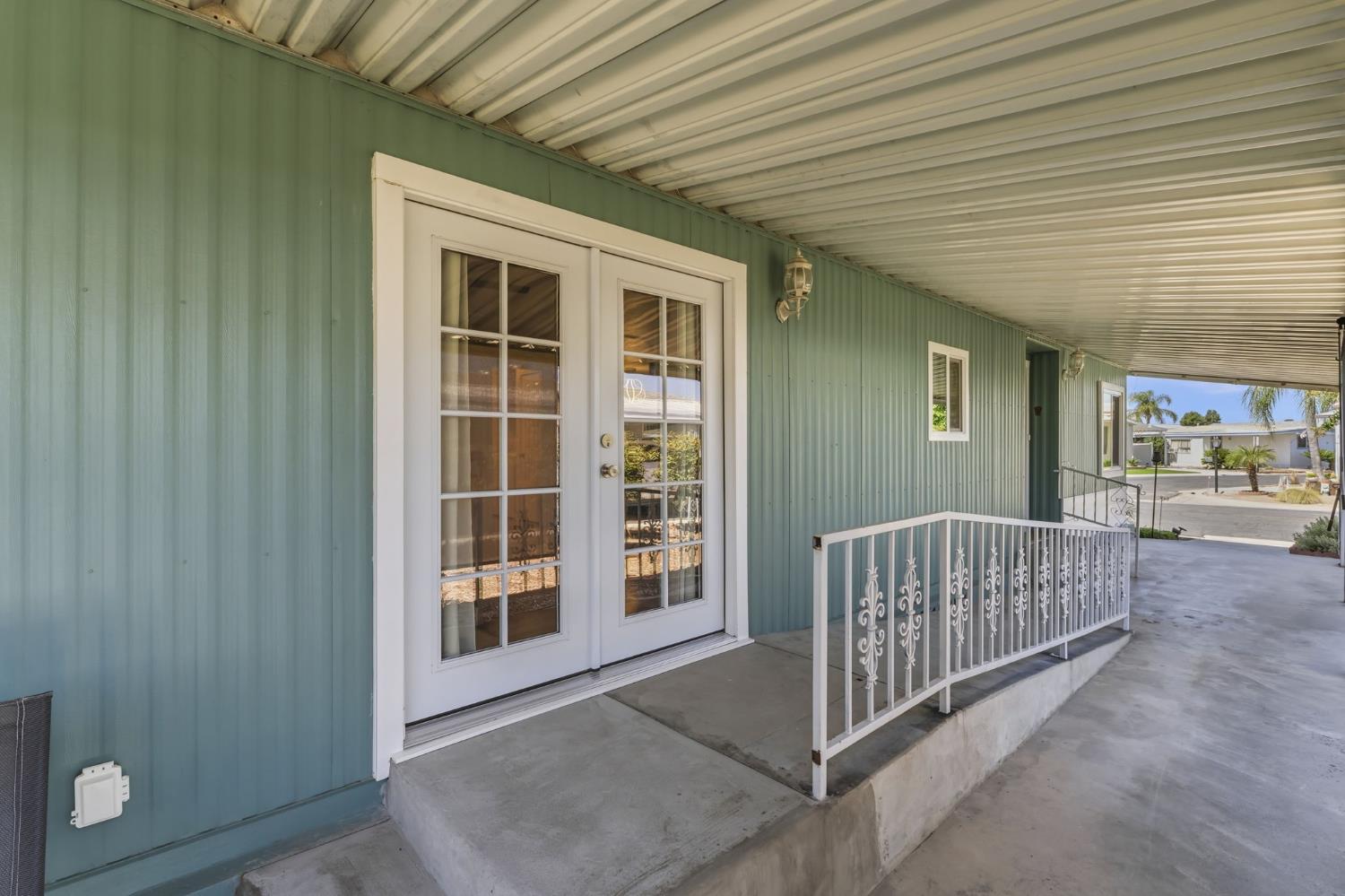 1701 Dinuba Avenue # 30
