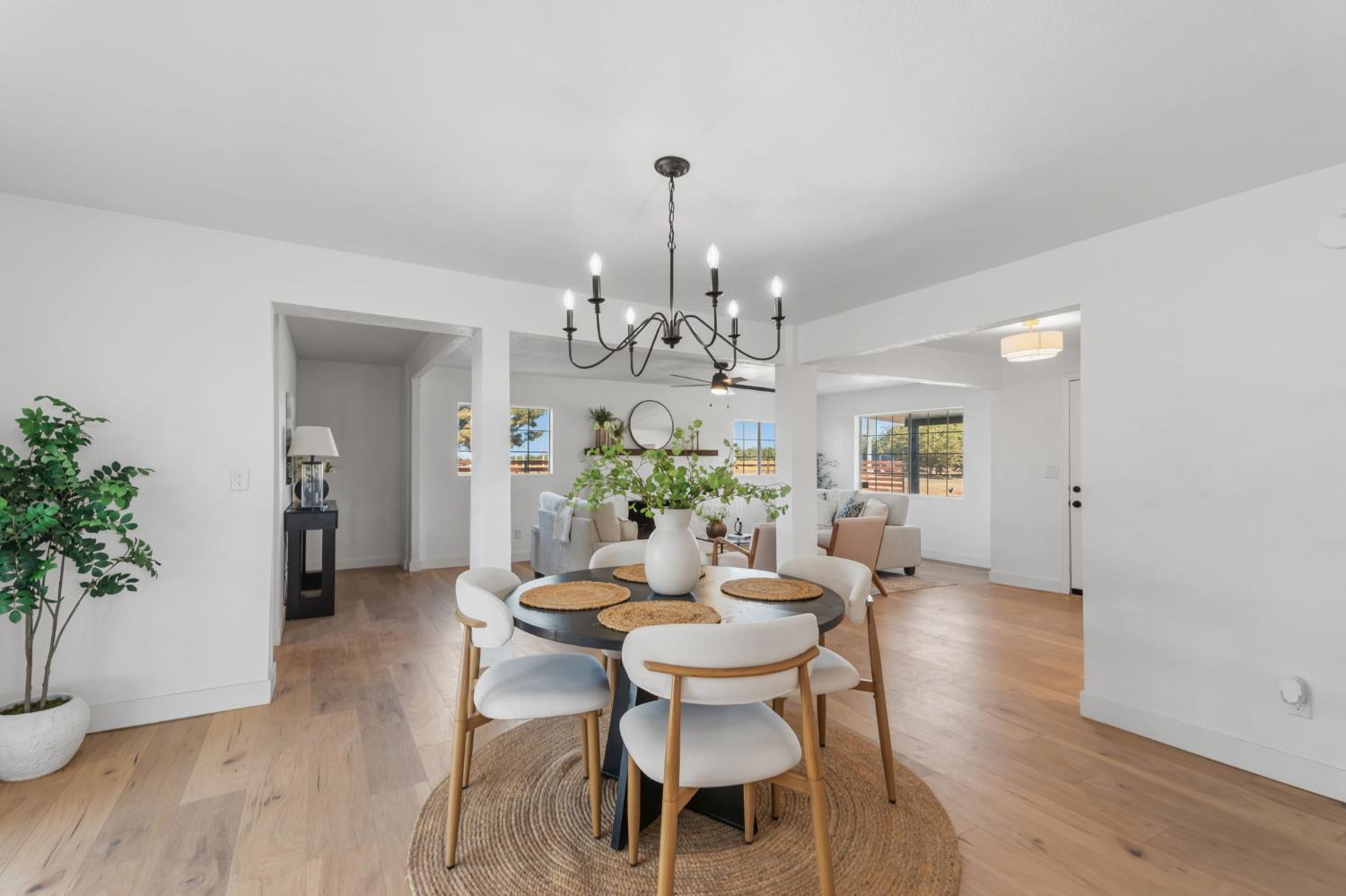 24309 Avenue 23 1/2