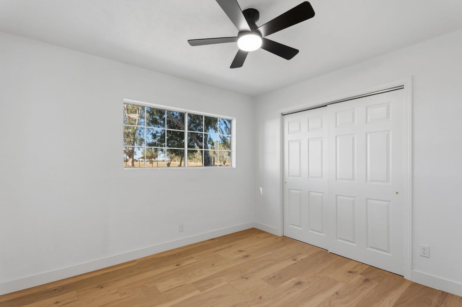 24309 Avenue 23 1/2