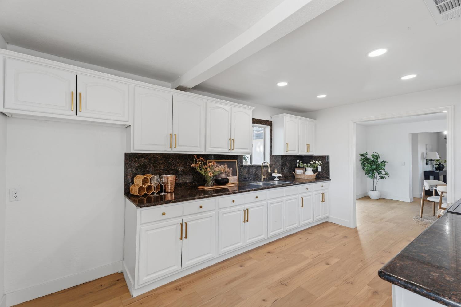 24309 Avenue 23 1/2