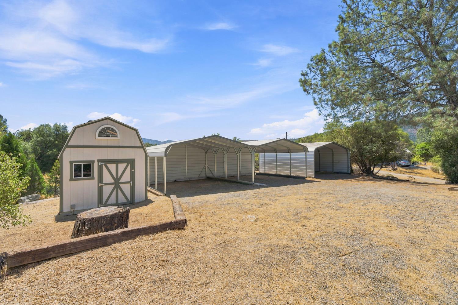 40869 Road 425a