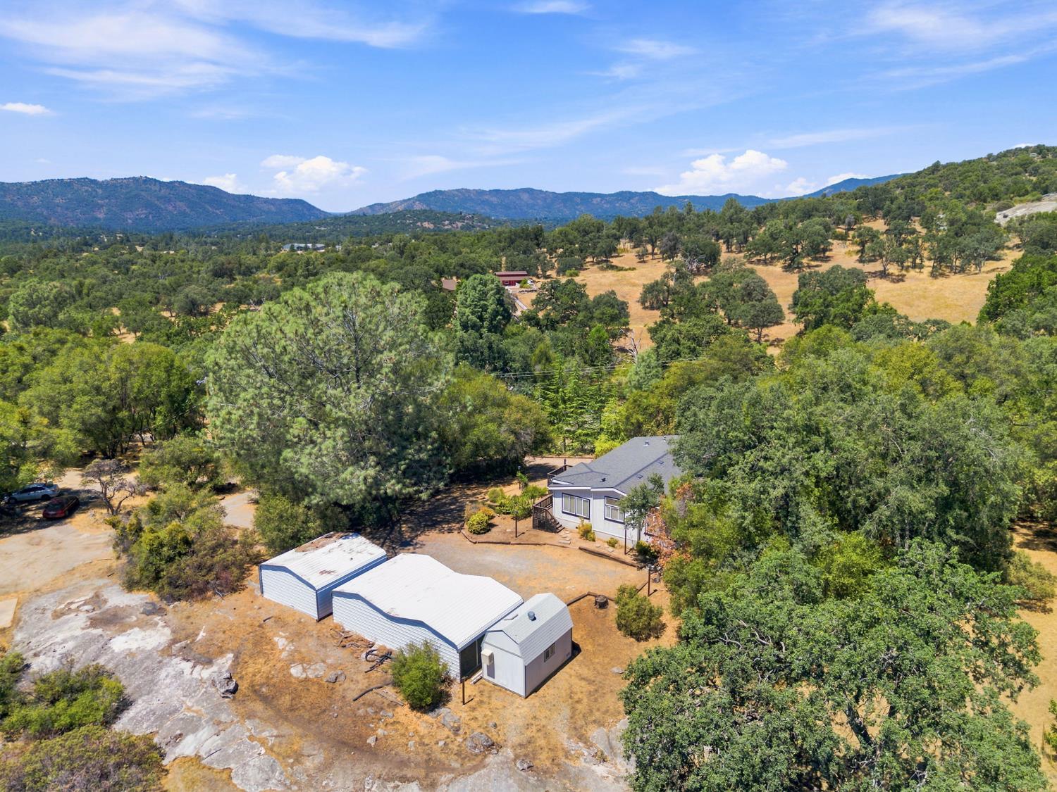 40869 Road 425a