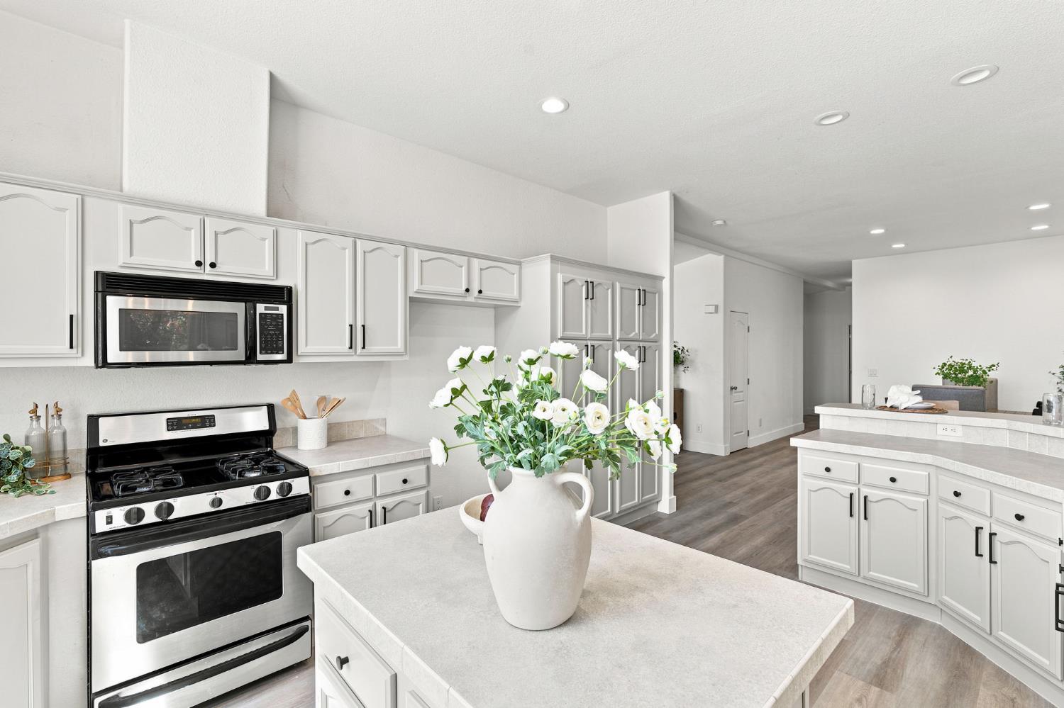 40869 Road 425a