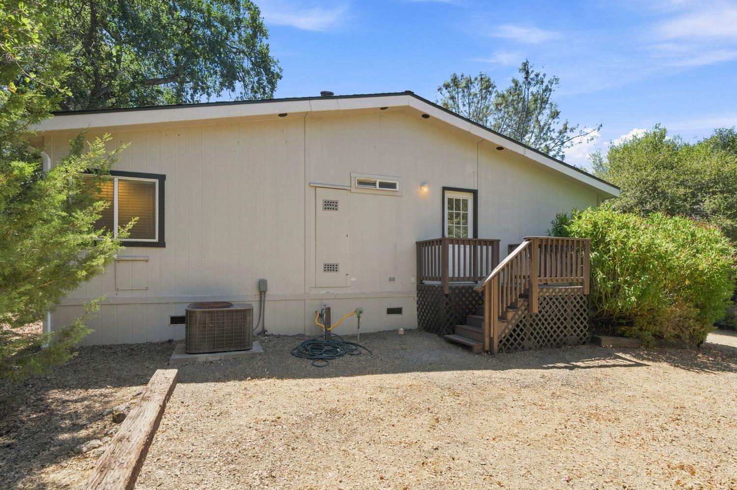 40869 Road 425a
